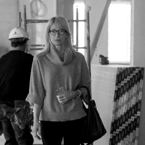 100% cashmere dolman sweater Sz M - Picture 3 of 3